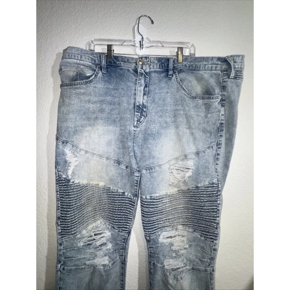 True Religion Men's Jeans 44X34 Rocco Motto Skinny Bleached Distressed
